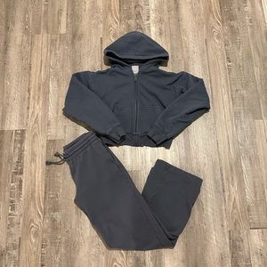 TNA CozyAF Set Echo Grey